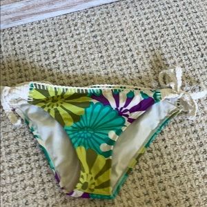 Bikini bottoms